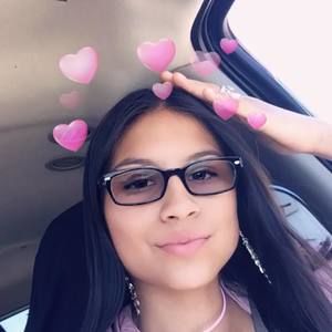 Meet your Posher, Mina